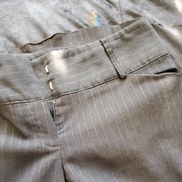 Grey pinstripe slacks - Picture 2 of 4